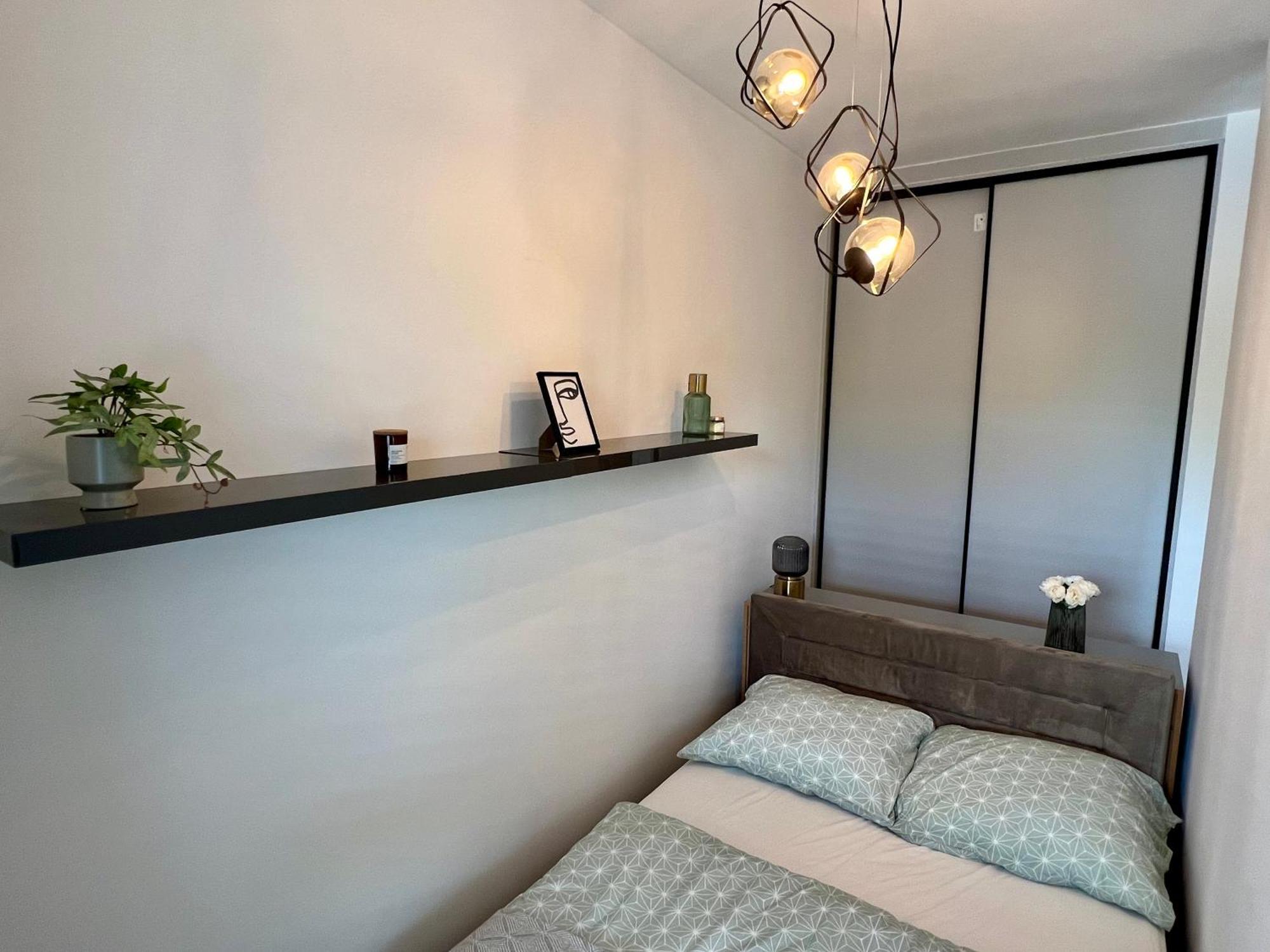 Stylovy Apartman City Apartment บันสกาบิสตรีตซา ภายนอก รูปภาพ